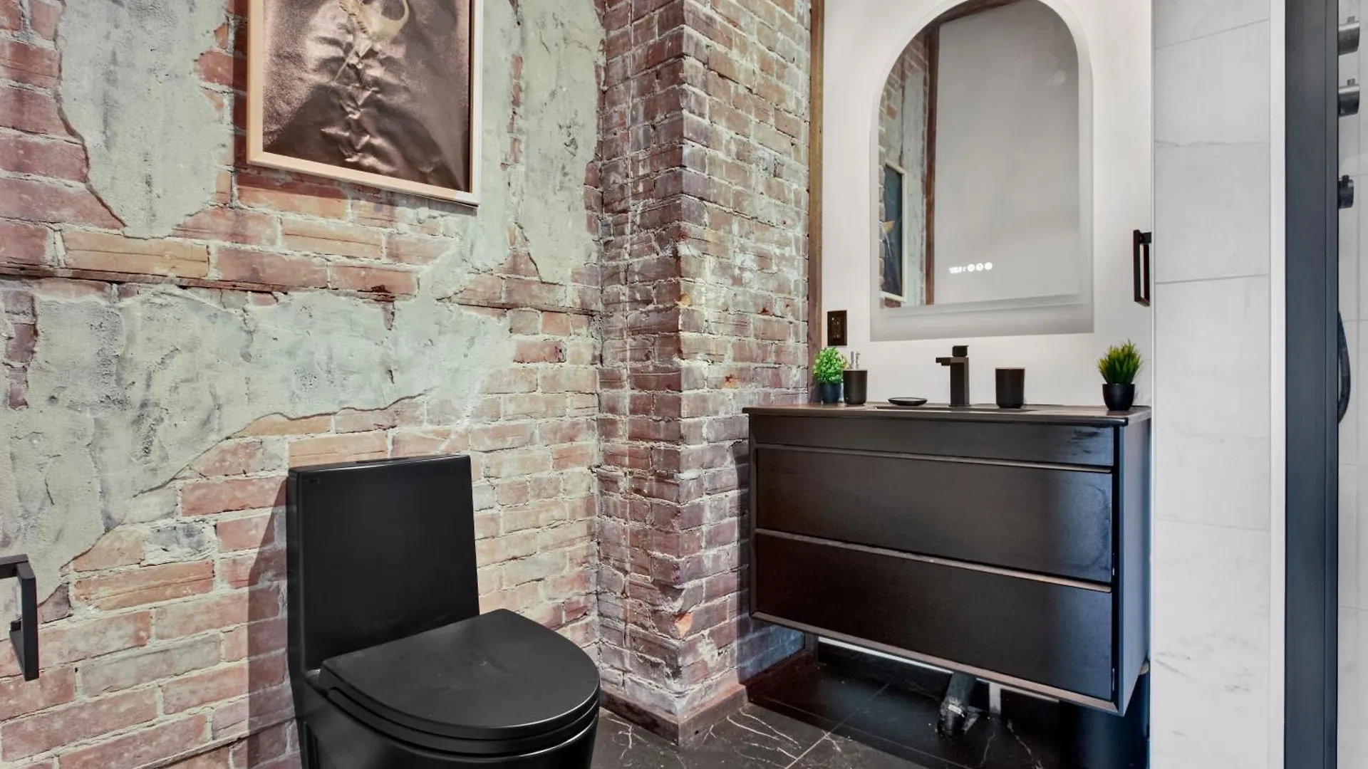 شقة Luxury Penthouse In The Heart Of Guy Concordia - Paking And Huge Terasse مونتريال 0*,