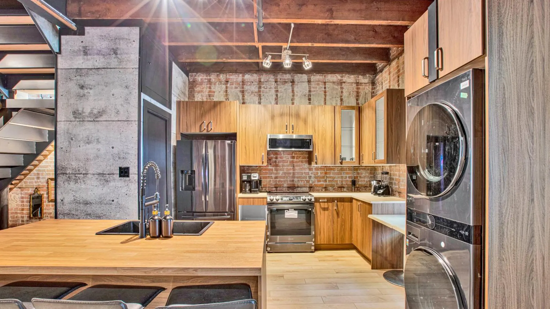 شقة Luxury Penthouse In The Heart Of Guy Concordia - Paking And Huge Terasse مونتريال