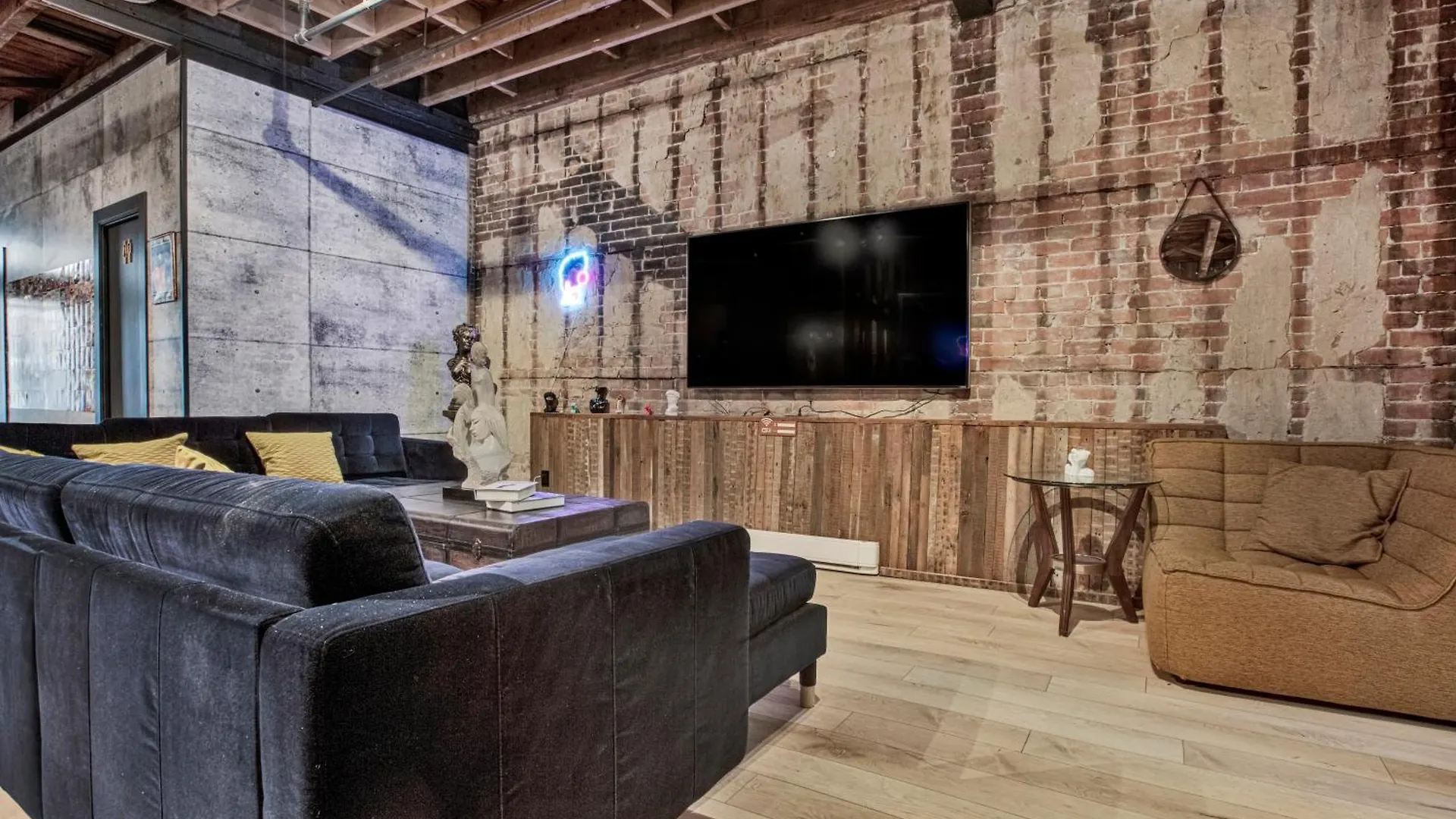 شقة Luxury Penthouse In The Heart Of Guy Concordia - Paking And Huge Terasse مونتريال